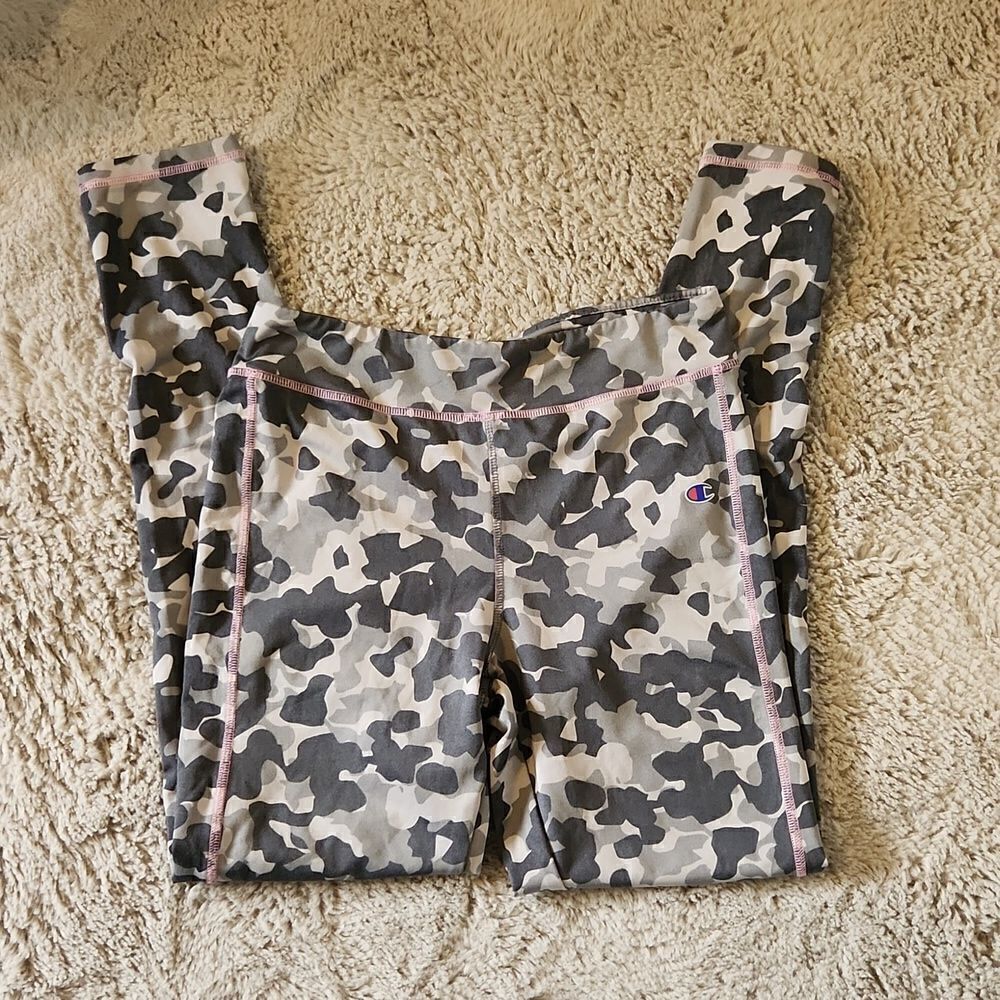 Champion girls pants size 14 camo